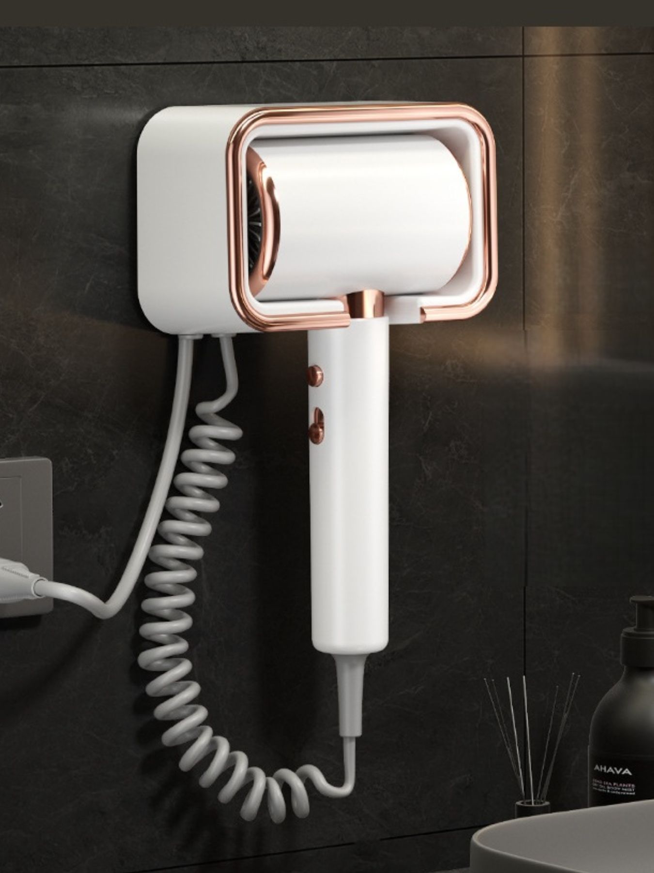 0b7e27a9-079f-4feb-9e5b-f544108c81b8-Max