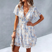 Simple deep V-floral dress dress