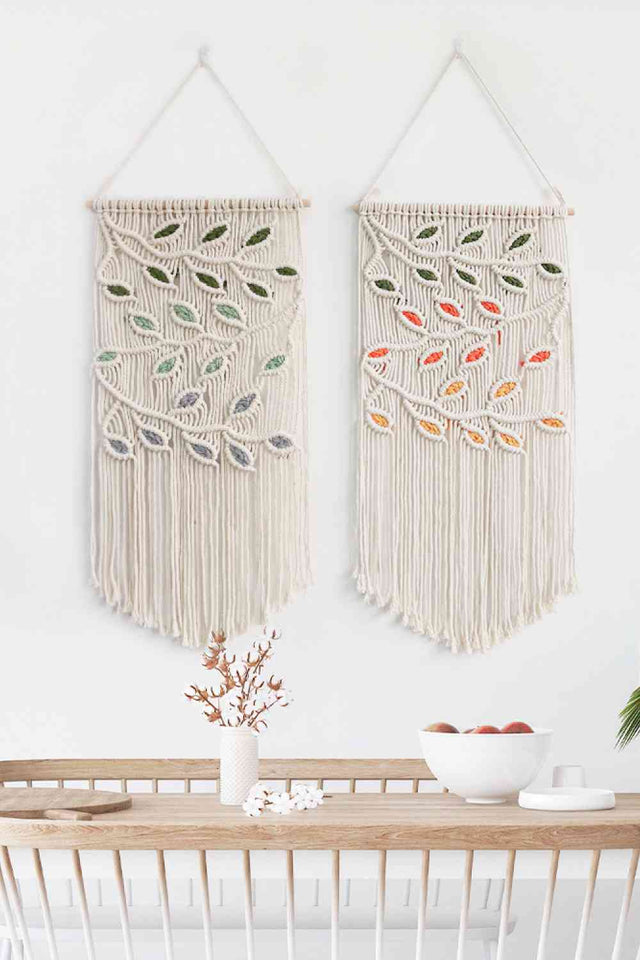 Contrast Leaf Fringe Macrame Wall Hanging